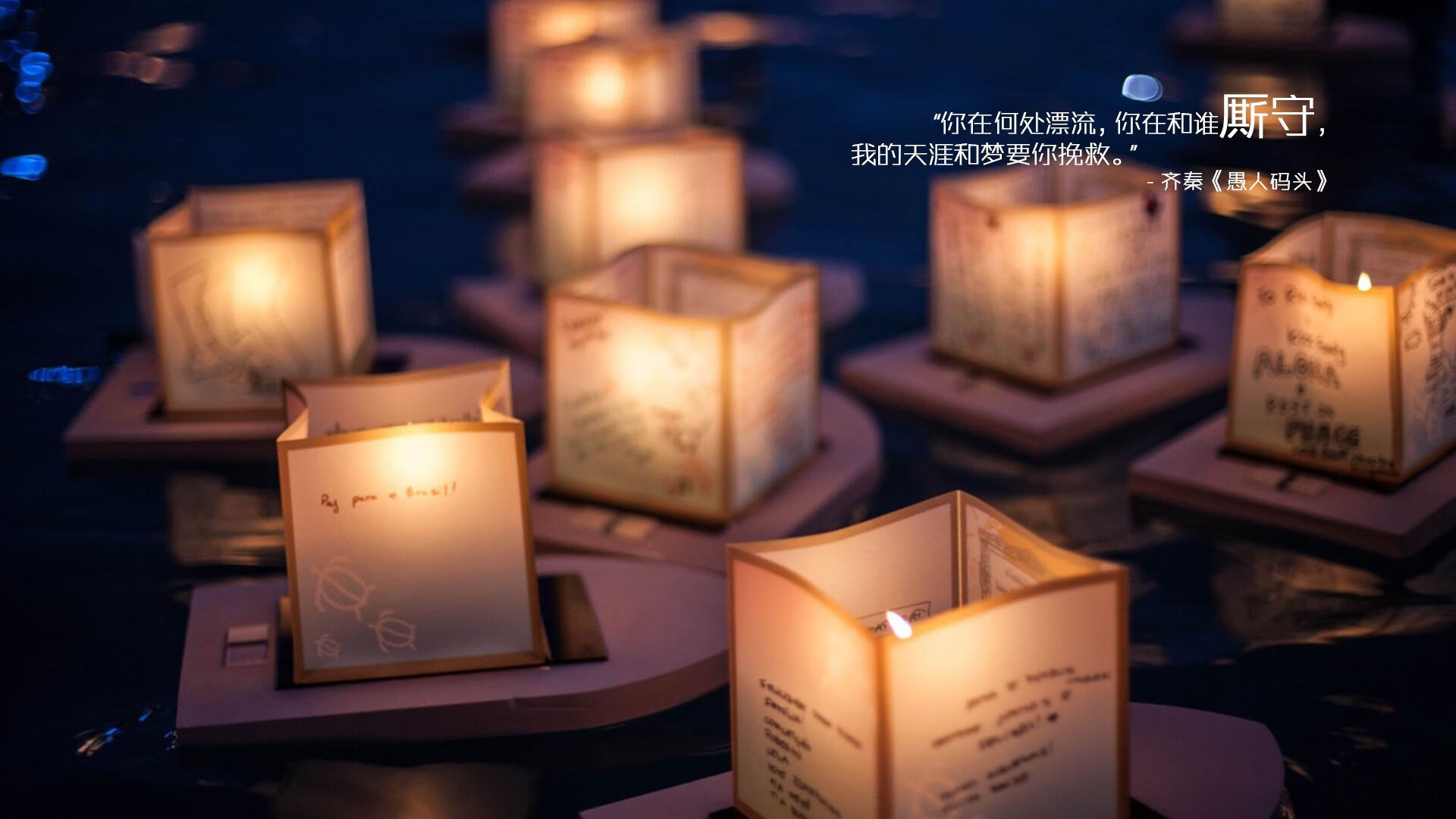 保龄球公开赛：精准滚动制胜，保龄球现场