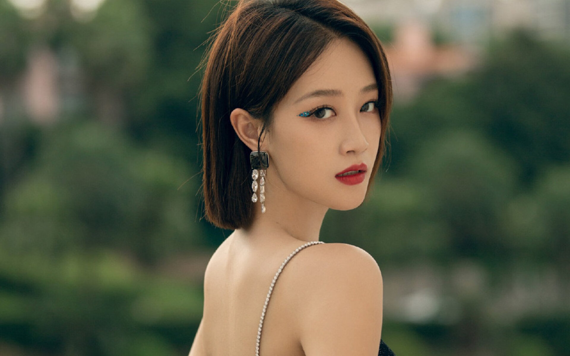 “自由人”机制释放中场创造力